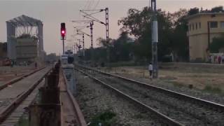 preview picture of video 'Offlink:- WDP 4D with 55134 Varanasi City - Ballia Passenger'