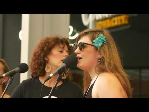 Diplomats of Solid Sound - No Man (Live)