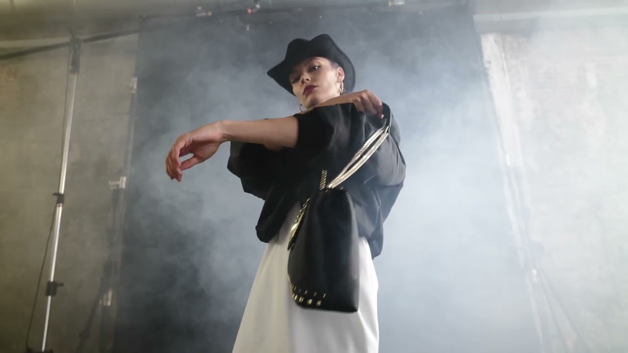 Gio Cellini | Fall Winter 2022-23