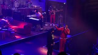 Sido & KoolSavas || Jedes Wort ist Gold wert & Haie || Weihnachtsshow || live 2018 HD Columbiahalle