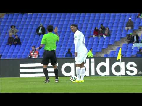 Golaço de Ronaldinho Gaúcho - Guangzhou 2 x 3 Atlético-MG - Mundial de Clubes HD