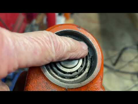Ariens 1971 Model 902001 Front Tiller Gear-case Disassembly