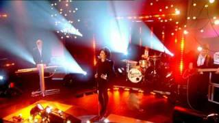 Marina and the Diamonds - Hollywood (Live Friday Night With Jonathan Ross 06/02/2010)