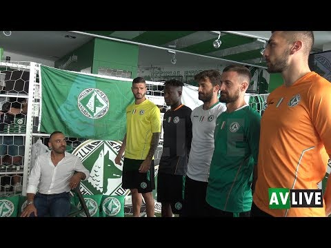 Presentate le nuove maglie ufficiali dell'Avellino 2019/2020