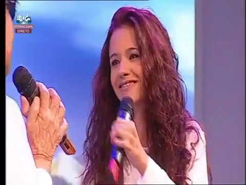 Joana Oliveira e Marciano Inimitável - Cabecinha no ombro   Sic Internacional