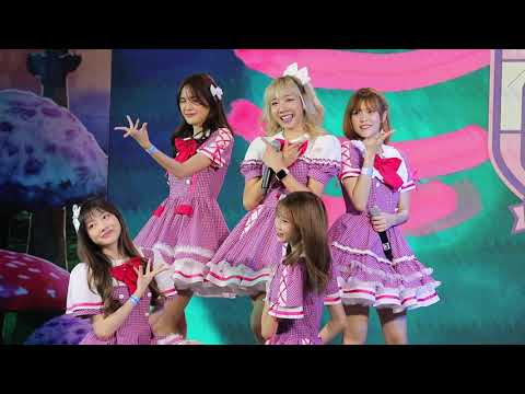 9มค65 The Glass Girls : Idol Exchange @ MBK Center สเตจแกรด อาสึสะ มารีน ฟีม