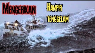 Download lagu Mengerikan !!! kapal hampir tenggelam di hantam badai | #Short mp3