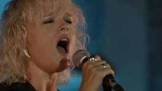 Rebecca Downes - Night Train (live performance)