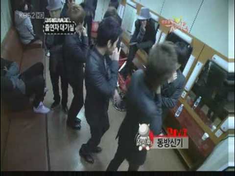 081121 DBSK @ Music Bank - Backstage