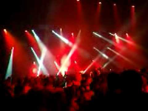 Rave girls having it