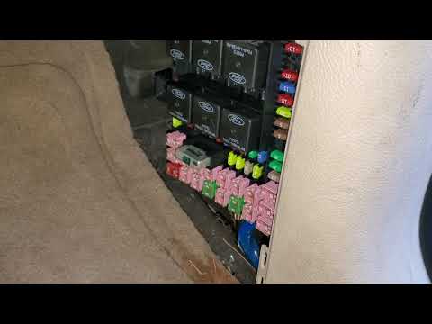 2003 Lincoln Navigator Radio Fuses