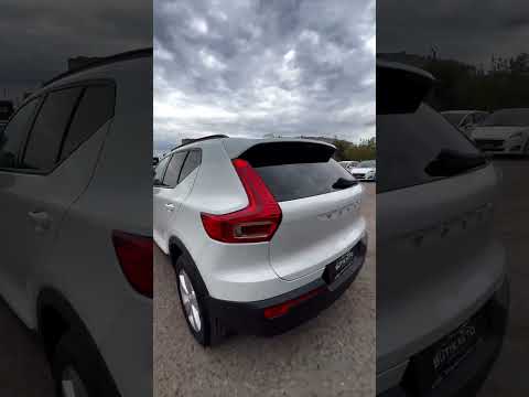 фото volvo xc40 i 0