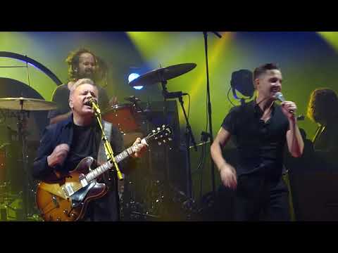 The Killers with Bernard Sumner - Crystal (New Order cover) live Manchester (2013)