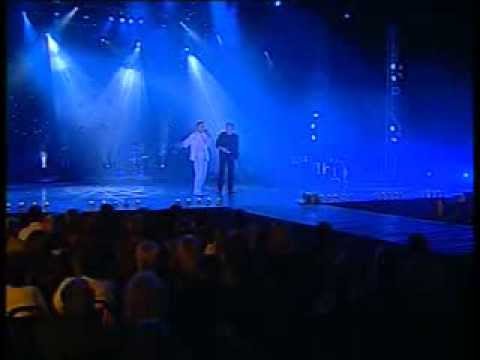 ГЕОРГИ ХРИСТОВ и ВАСИЛ НАЙДЕНОВ - "СИНЕВА" - live 2005 (Official video HQ)