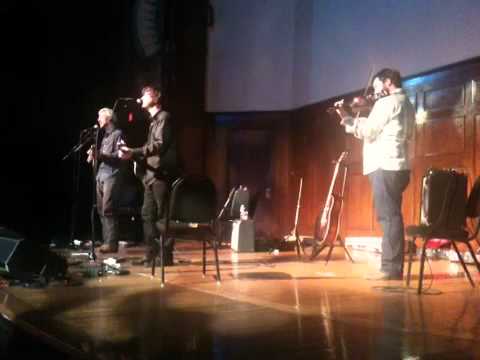 Jay Farrar - "She's More To Be Pitied" [feat. Gary Hunt & Justin Branum]