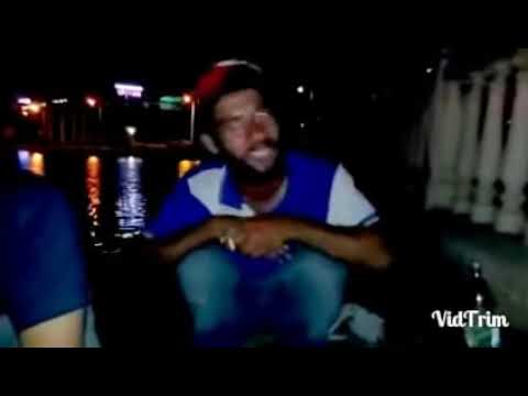 Adanalı Gençten Duygulandıran Şiir - Ben Deliyim