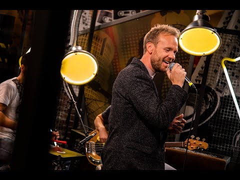 Saša Lozar - Nemoćan pred njom | PopRock.hr