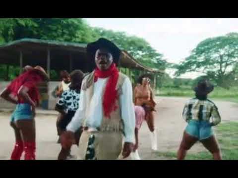 SsGee Vehnom - Service Bull ft Demarco