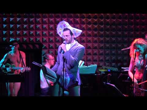 The Skivvies and Wayne Alan Wilcox - Eddie's Teddy Bear