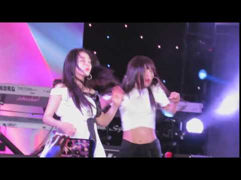 seulrene moment » irene's reactions every time seulgi does this part in bad boy