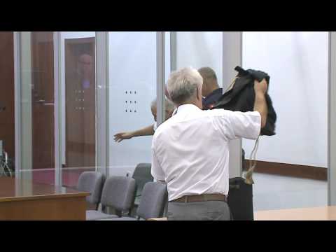 U denoncuan nga "Fiksi...", burg sekserëve të UBT-ës - Top Channel Albania - News - Lajme