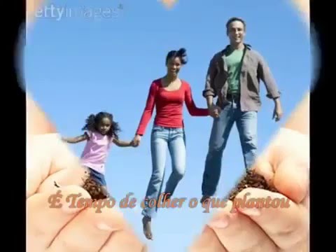 É Tempo De Colher video