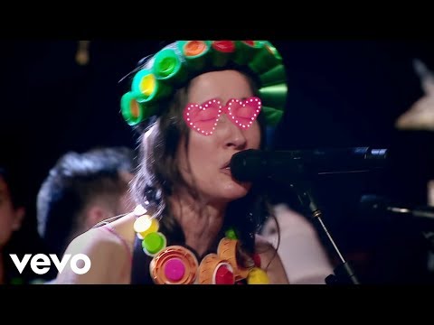 Aterciopelados - Luz Azul (Official Video) ft. Macaco