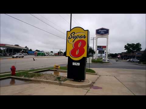 Staying at the Super 8 across from Six Flags Great America