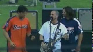 Alter Bridge: &quot;Open Your Eyes&quot; Live at Home Run Derby
