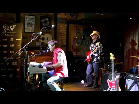 TIN PAN SOUTH 2011 - BMI SHOW/  JEFFREY STEELE /    WHAT HURTS THE MOST