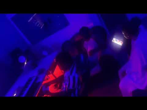 Javanny mpambe #inachosha studio vibes with the team at African tunes records #trending #music