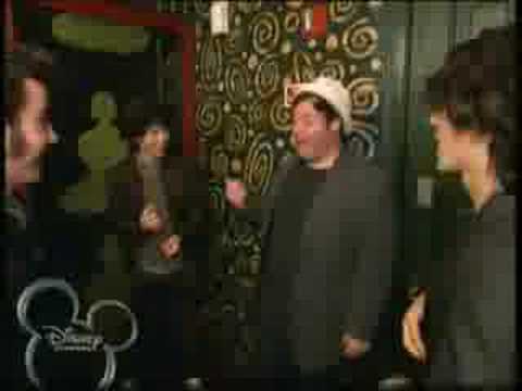 Jonas Brothers Living the Dream Episode 9- We Are Family