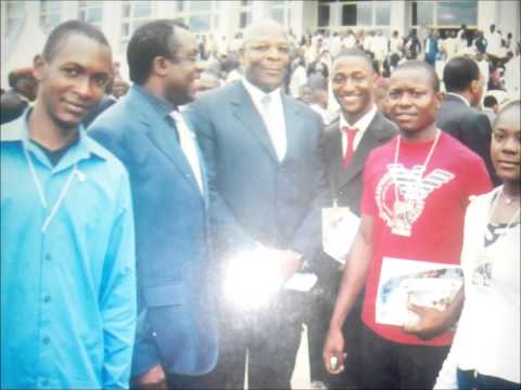 Jehnny Eiffel  Orphelin