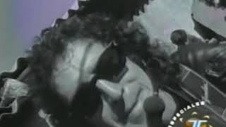 El Tri - Viejas de Vecindad (Vídeo Oficial)