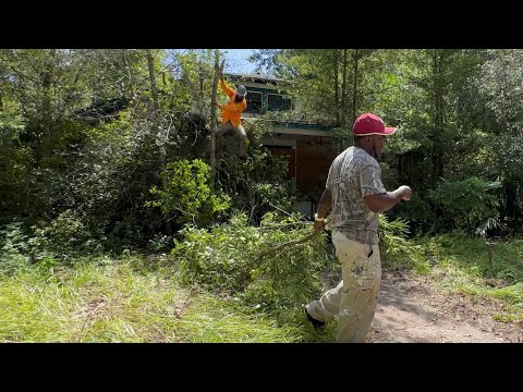 Neighbor said SHE didn't KNOW there was a house Behind there!!!