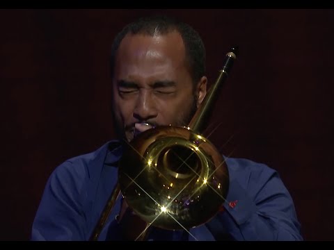 Coleman Hughes & Noam Dworman perform "Czardas" & "Stars and Stripes" live at Lincoln Center