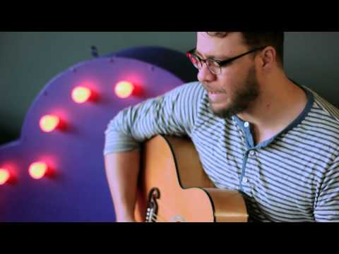 "Arms of a Woman" - Amos Lee @ LIVE From the Heart!