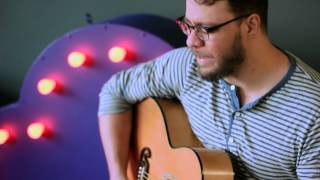 &quot;Arms of a Woman&quot; - Amos Lee @ LIVE From the Heart!