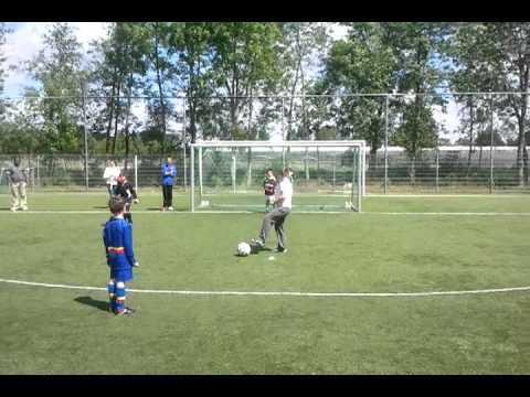 Jamie scoort penalty! Haagse hout-sev