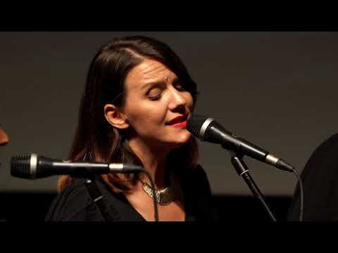 KUM festival Makarska 2023 klapa Fjoret - bal na bal