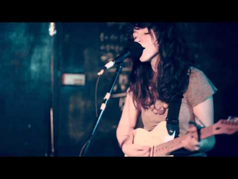 Widowspeak - In The Pines (Live in Paris !)