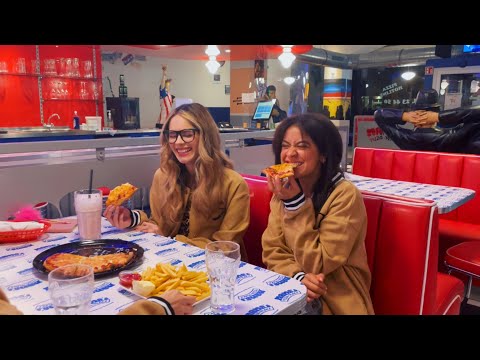 The Vanillas - Whatever Happens, Happens (Official Music Video)