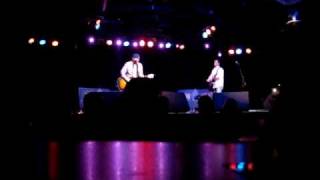 Randy Rogers & Wade Bowen - Love Must Follow You Around