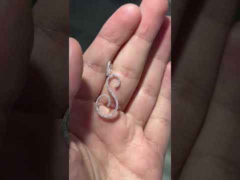 Product video thumbnail