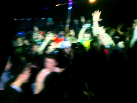 DOOMBOX vs DJ SPEC - HIGH ROLLERS BALL 12-04-2010