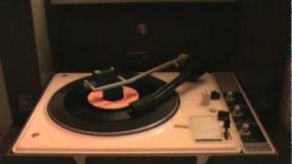 Engelbert Humperdinck - "And The Day Begins" 1979 Epic Records