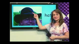 Acellus-DE-video1.1-apple, bird, hat, book