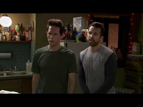 It's Always Sunny in Philadelphia - Charlie brings in an empty pizza box