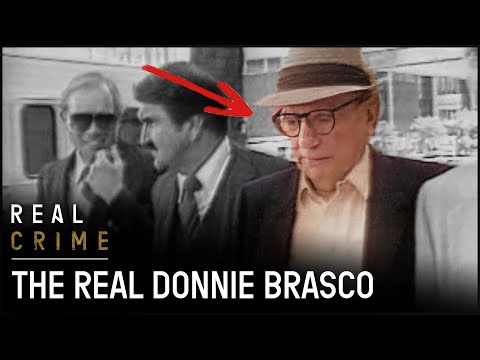 Donnie Brasco: The Undercover Cop Who Fooled The Mob | Mafia's Greatest Hits