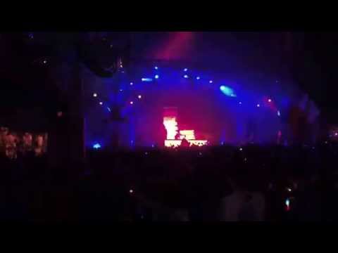 TomorrowWorld 2014 - (All Gone Pete Tong Stage) Pete Tong